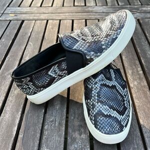 VINCE leather snakeskin loafers